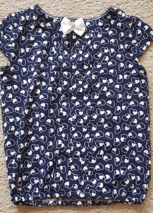 Блузка шкільна