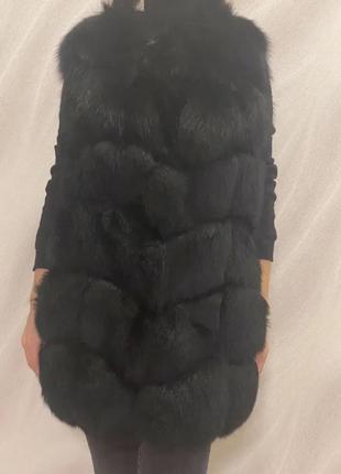 Меховая жилетка из песца
