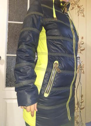 Нова жіноча демісезонна куртка . курточка осіння з капюшоном. розмір 44р.електрик2 фото