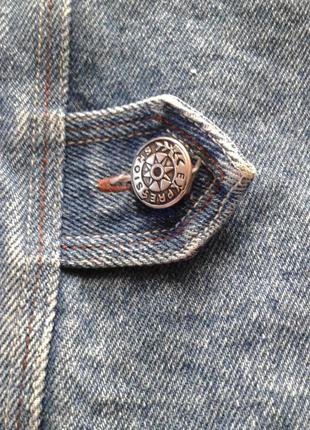 Винтажный джинсовый жилет с капюшоном на подкладке expressions батал6 фото