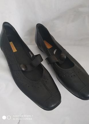 Туфли женские