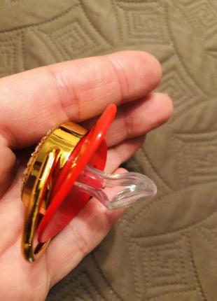 Шикарная соска с камушками