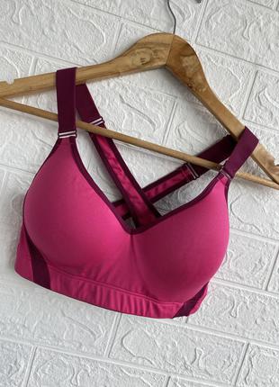 Спортивный топ бюст h&m