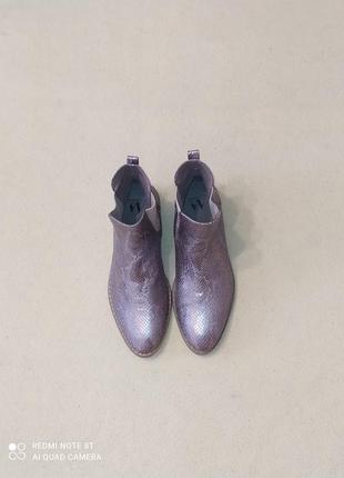 Стильные ботинки-челси от vanessa,  франция2 фото