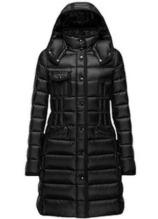 Крутий пуховик в стилі moncler