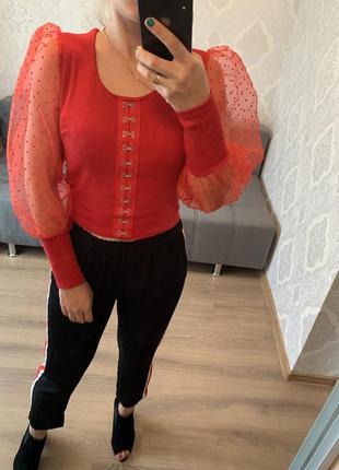 Шикарная красная блуза с объемными рукавами