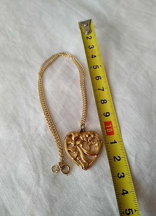 Цепочка чокер с кулоном сердце в золотом цвете6 фото