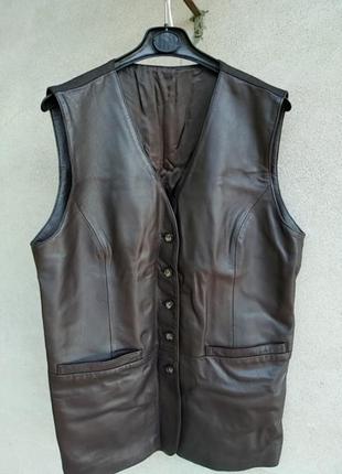 Жилетка кожа
