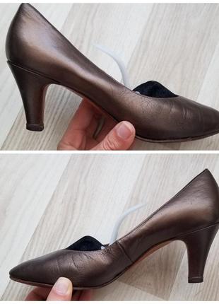 Стильные классические туфли лодочки на среднем каблуке peter kaiser кожаные туфли женские бронзовые бронза5 фото