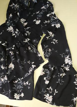 Блузка нежная с цветочным принтом4 фото