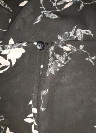 Блузка нежная с цветочным принтом5 фото