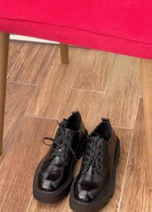 Самые актуальные ботинки zara