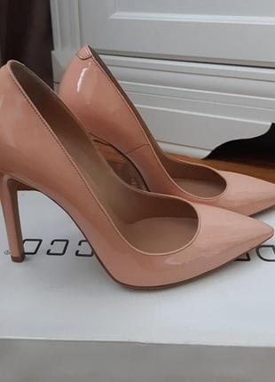 Туфлі donna ricco 36р шкіра