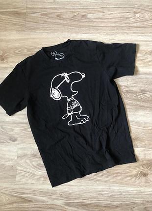 Футболка kaws uniqlo