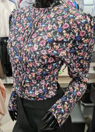 Блузка в цветочный принт6 фото