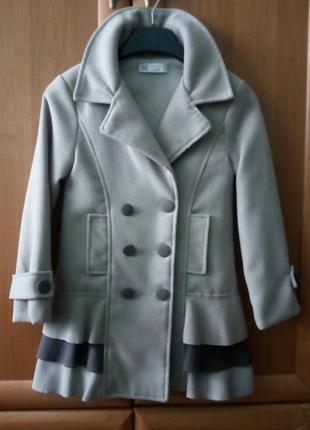 Пальто на дівчинку