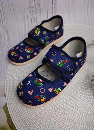 Тапочки для хлопчика в сад мокасини на липучці дитячі