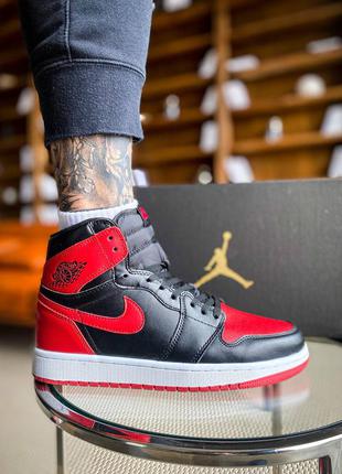 Кросівки nike air jordan 1 retro high "black/red/white