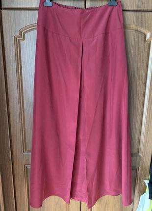 Довга спідниця