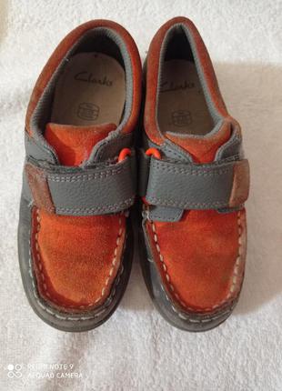 Х10. класні шкіряні дитячі туфлі на хлопчика помаранчеві сірі на липучках