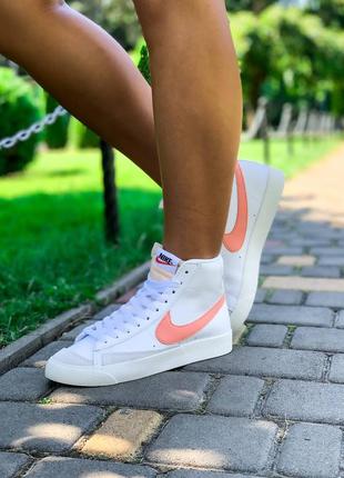 Женские кроссовки nike blazer mid 77