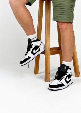 Мужские кроссовки nike air jordan 1 retro white/black