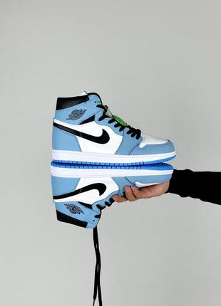 Жіночі кросівки nike air jordan 1 retro white blue3 фото