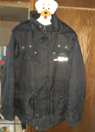Демісезонна куртка на хлопчика