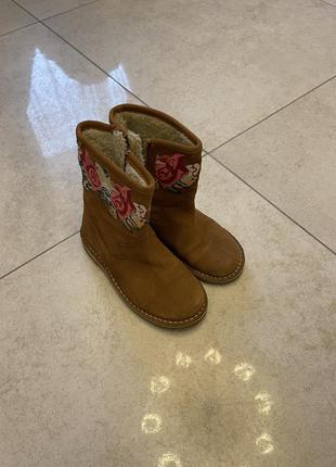 Замшевые сапоги zara