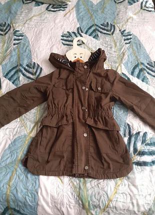 Курточка на дівчинку