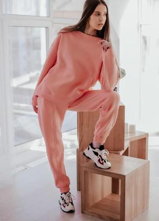 Теплий костюм, цікава модель