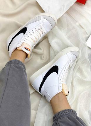 Кросівки жіночі nike blazer mid vintage '77 white2 фото