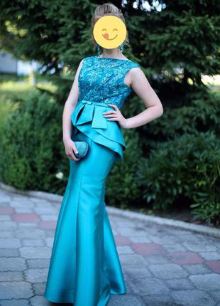 Вечірнє плаття