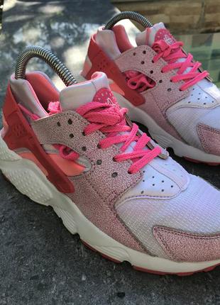 Nike huarache pink