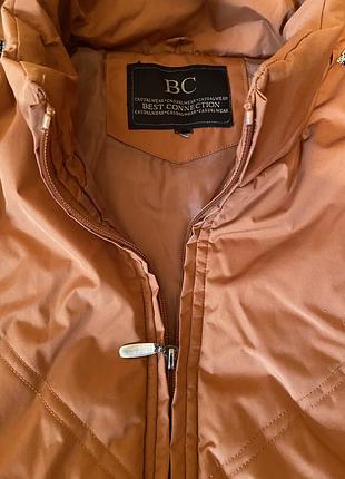 Курточка з капюшоном3 фото