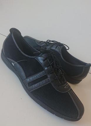 Фірмові якісні кросівки з сша easy spirit .