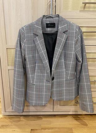 Піджак жіночий