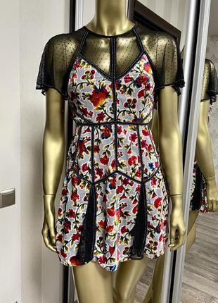 Оксамитове міні сукня з квітковим принтом і сіткою в горошок frock and frill7 фото