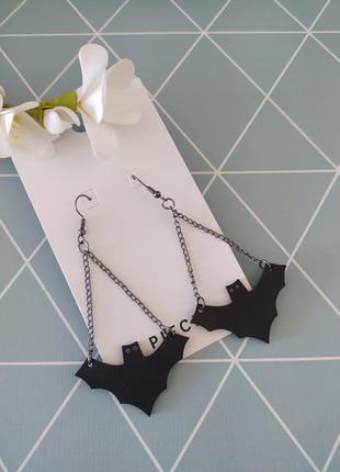 Сережки підвіски кажани pieces з сайту asos