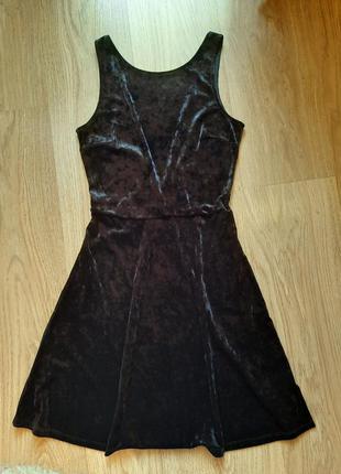 Маленьке чорне плаття оксамит сукня оксамитна чорна