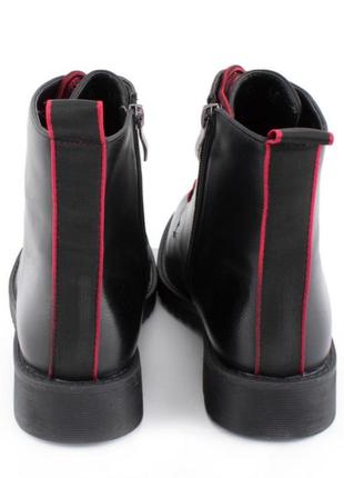 Стильные черные осенние деми ботинки низкий ход короткие на шнуровке модные5 фото