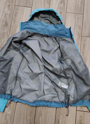 Куртка berghaus aqua foil
оригинал
влаго и ветро защита5 фото