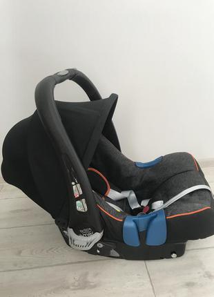 Автокресло 0+ britax romer baby safe plus shr ll2 фото