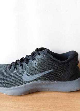 Класні дихаючі кросівки nike 37,5 р. устілка 24 см