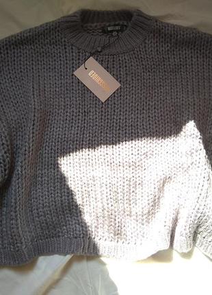 Свободный свитер плотной вязки3 фото