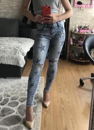 Скинни джинсы со звездами1 фото