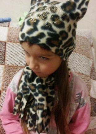 Відмінний комплект на дівчинку шапочка+шарф.