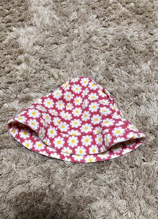 Шапочка з ромашками на 1 місяць