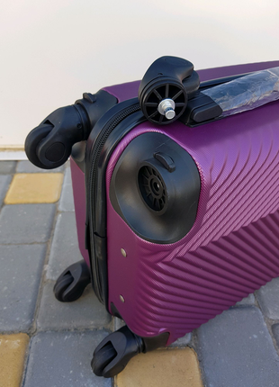 Дорожная серия чемодан fly poland4 фото