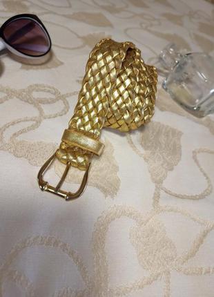 Золотистый плетеный ремень,на талию до 80см.